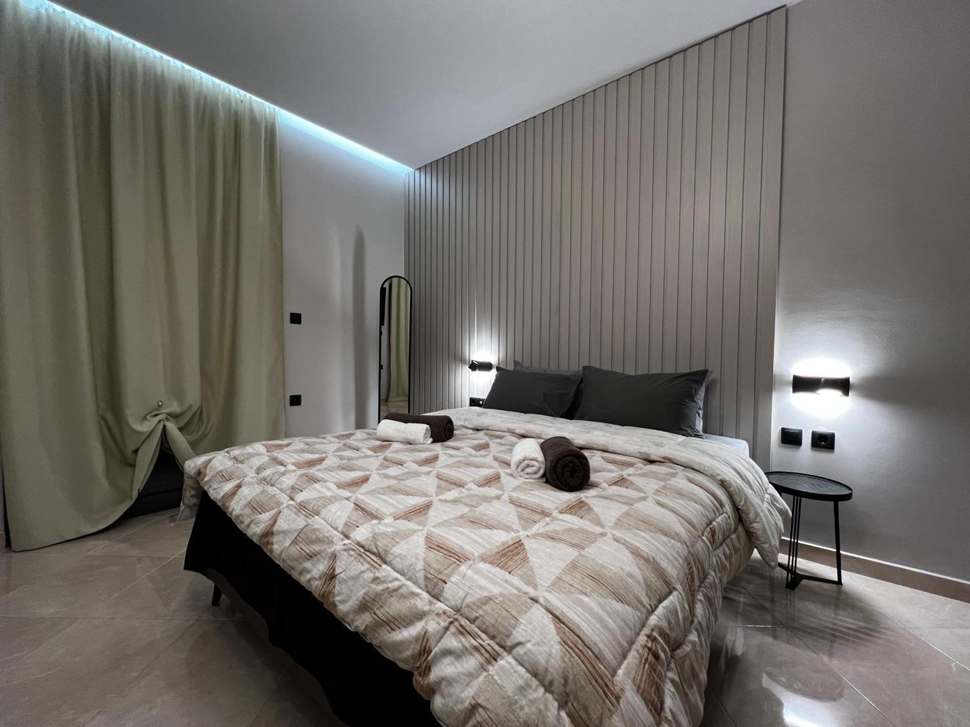Suite Rooms - Fine Living Vevi 外观 照片