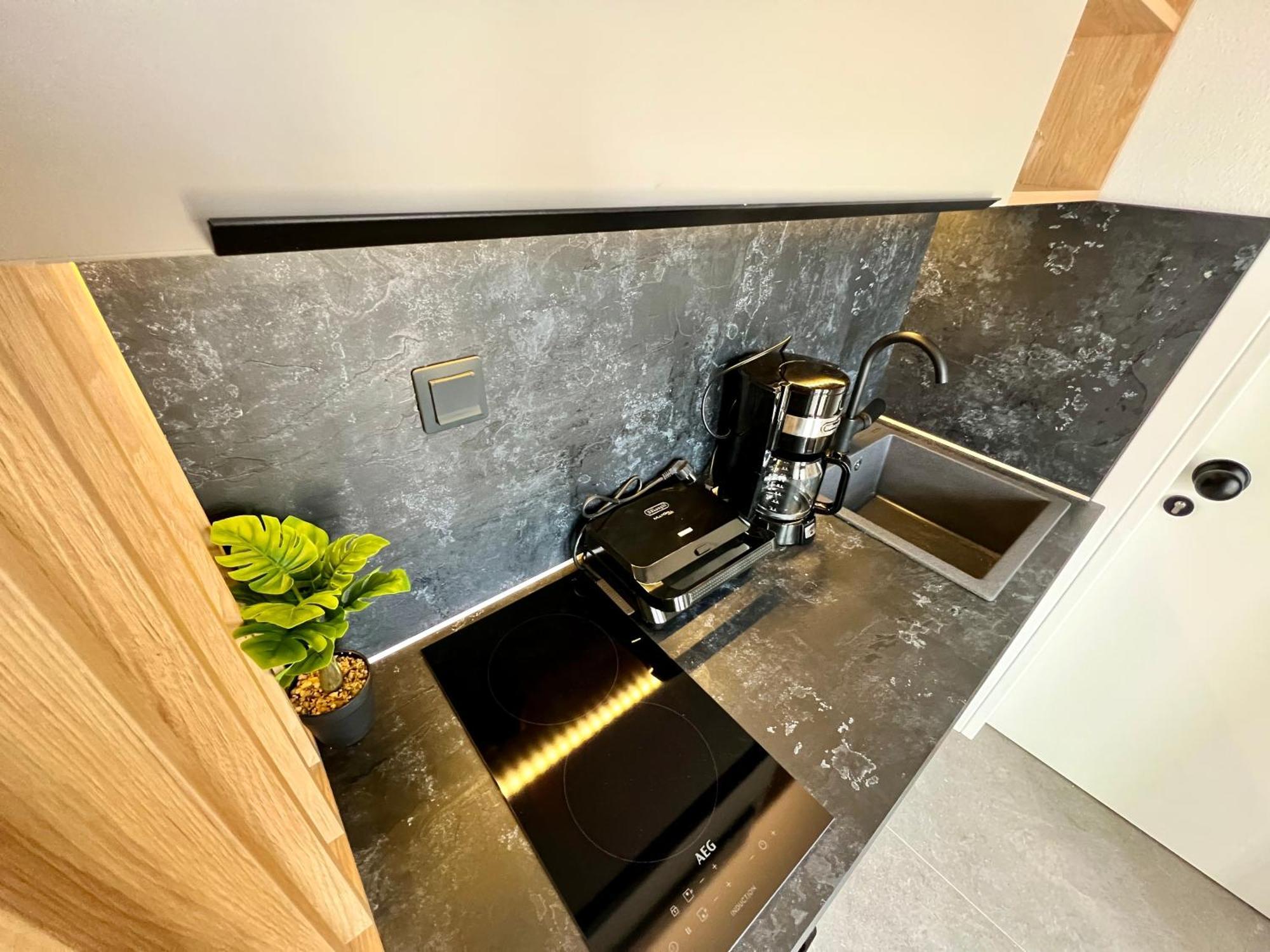 Suite Rooms - Fine Living Vevi 外观 照片