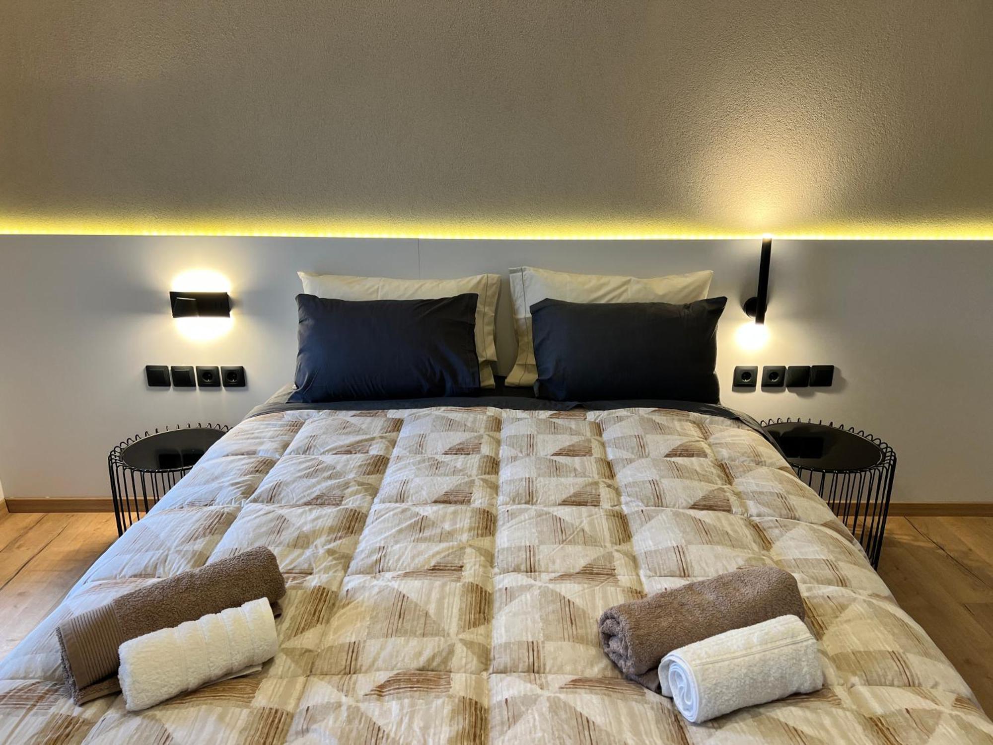 Suite Rooms - Fine Living Vevi 外观 照片
