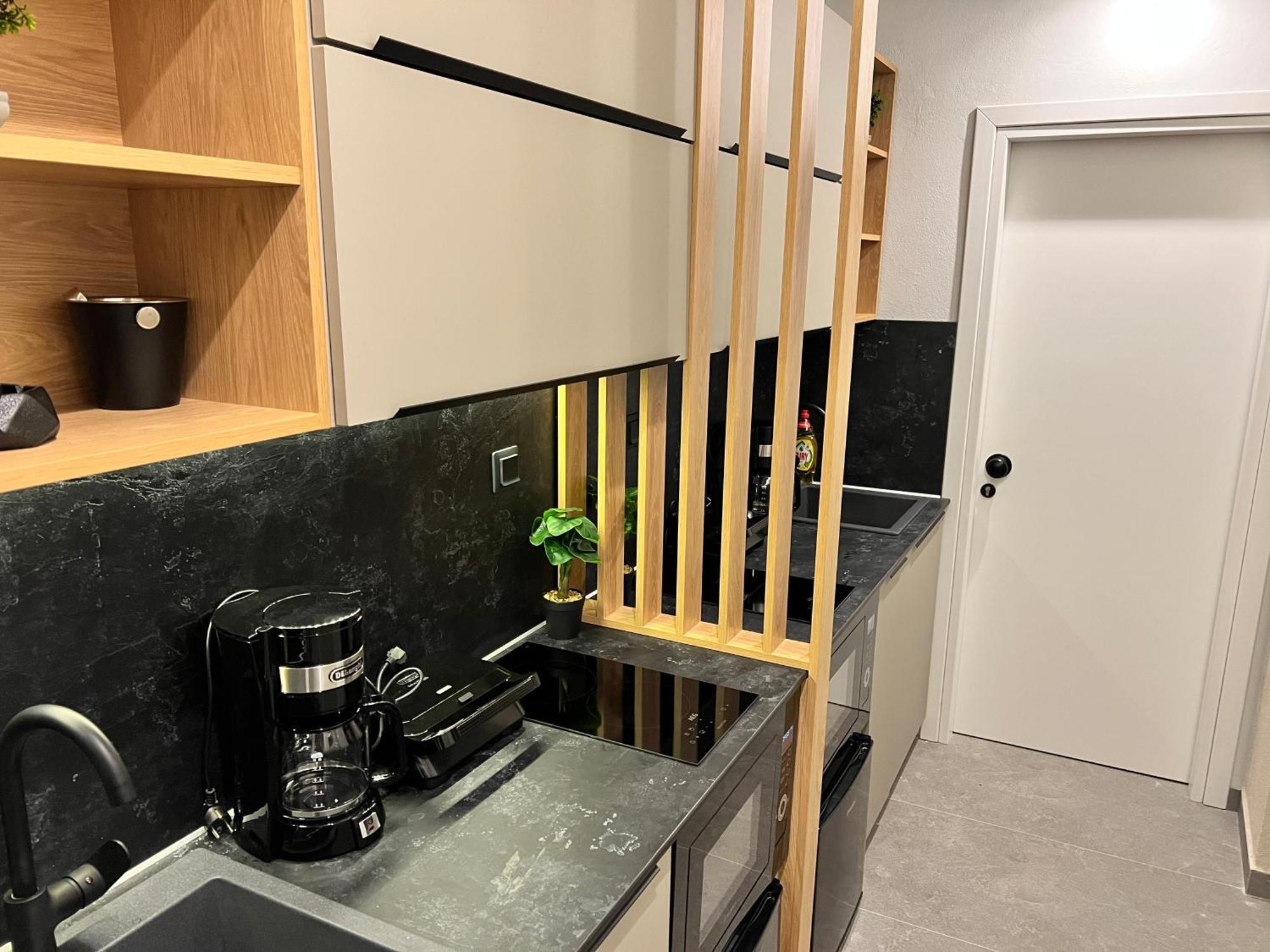 Suite Rooms - Fine Living Vevi 外观 照片